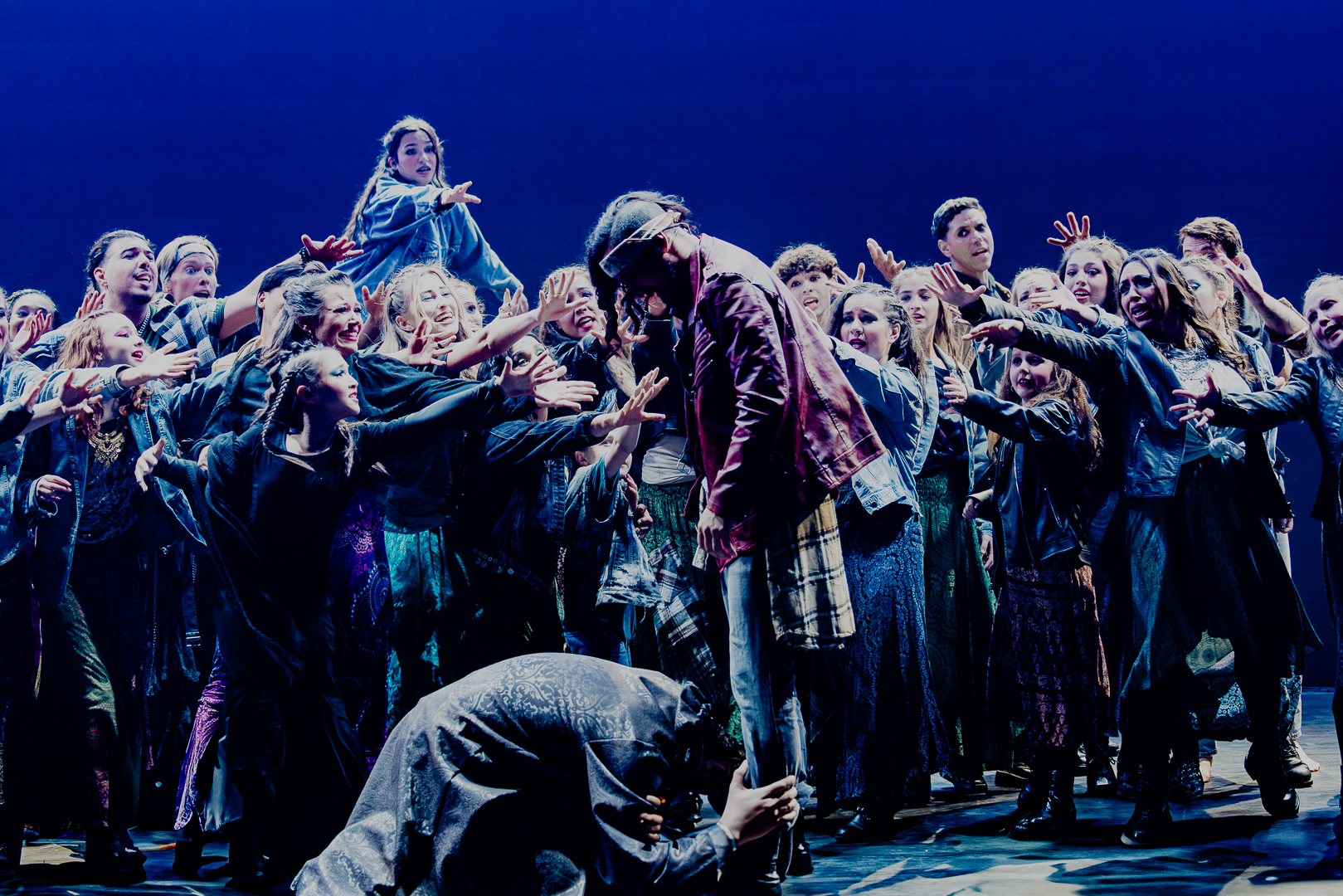 Theater lighting design Theater lighting design